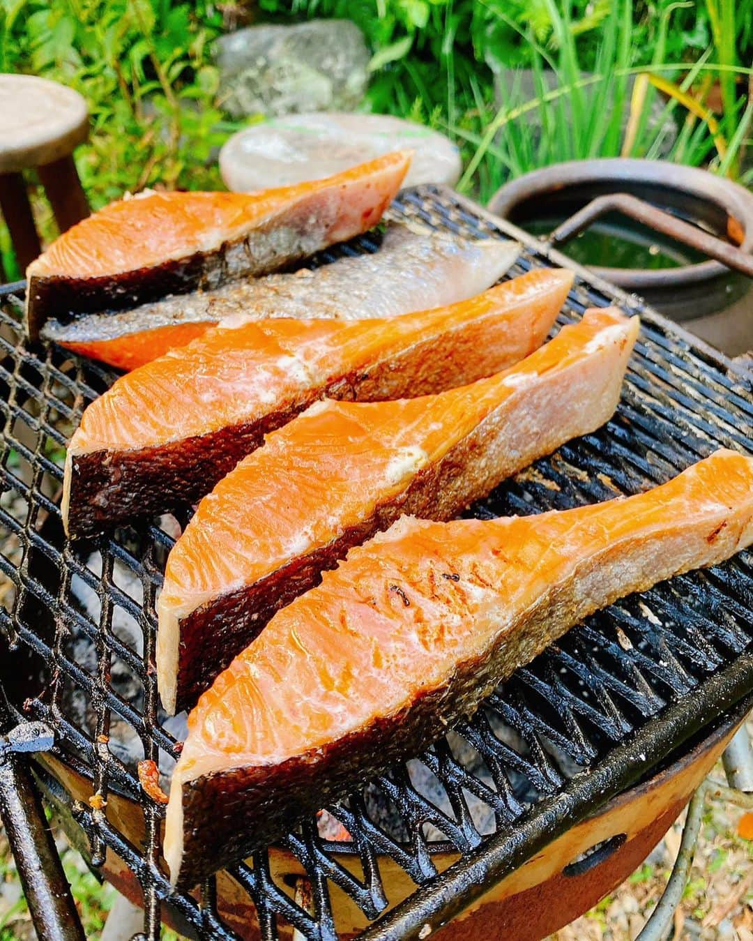 スザンヌさんのインスタグラム写真 - (スザンヌInstagram)「夏の幸せすぎた🤤in @kaisuishu の 朝ごはんと朝んぽを振り返りながら こんな朝ごはん毎日食べたいなぁ🍚夢  気になるカップラーメン（最後🍜）を 食べてる3連休初日の昼下がり🌞  めちゃくちゃ天気良くなってきて 夏に戻ったみたい🔥」9月18日 15時32分 - suzanneeee1028