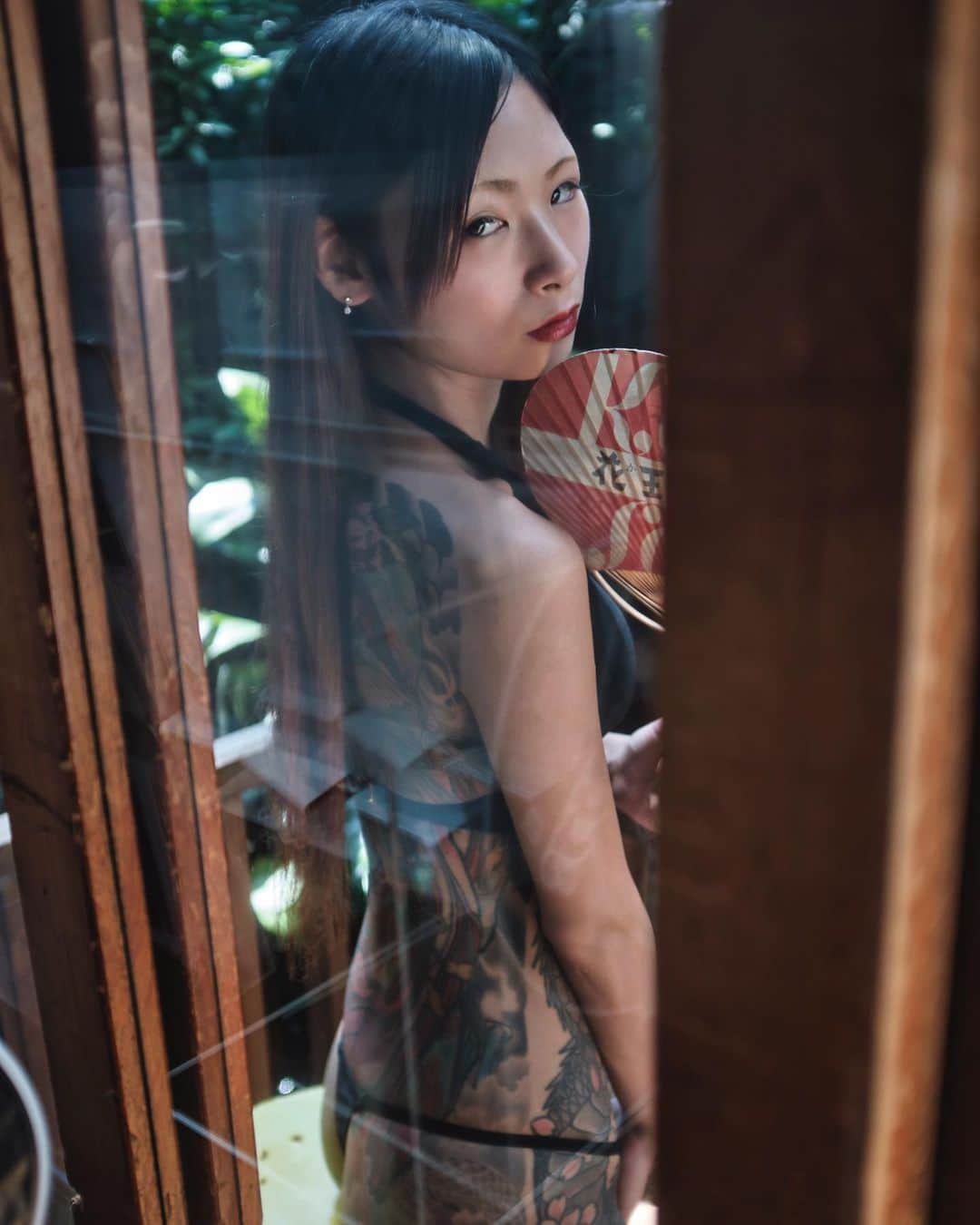 のインスタグラム：「Good time Photographer @masarunonoshita   #東京 #撮影 #撮影依頼受付中 #ポートレート #ファインダー越しの私の世界 #被写体 #刺青 #モデル #タトゥー #游姫 #tokyo #shooting #shoot #photography #portrait #tattoo #tattooart #japanesegirl #japanesetattoo #tattoogirl #tattoomodel #asian #asiangirl #summer #photo_jpn #」