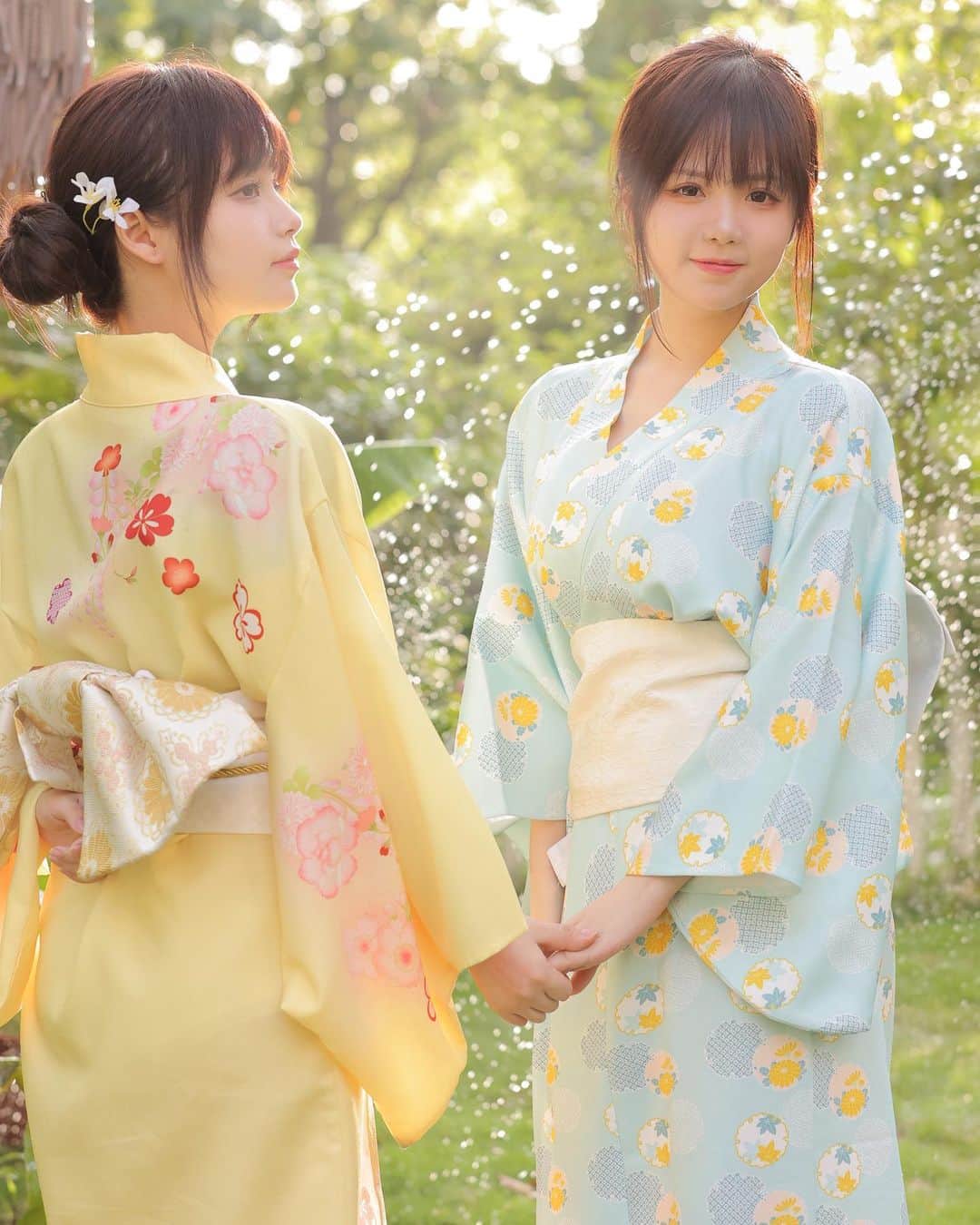 Shikaさんのインスタグラム写真 - (ShikaInstagram)「Twin  Yellow: Cindy / @xi.aoxiao59  Blue: Aabby / @_aabbymiaoao」9月18日 23時37分 - shika.kamisaka