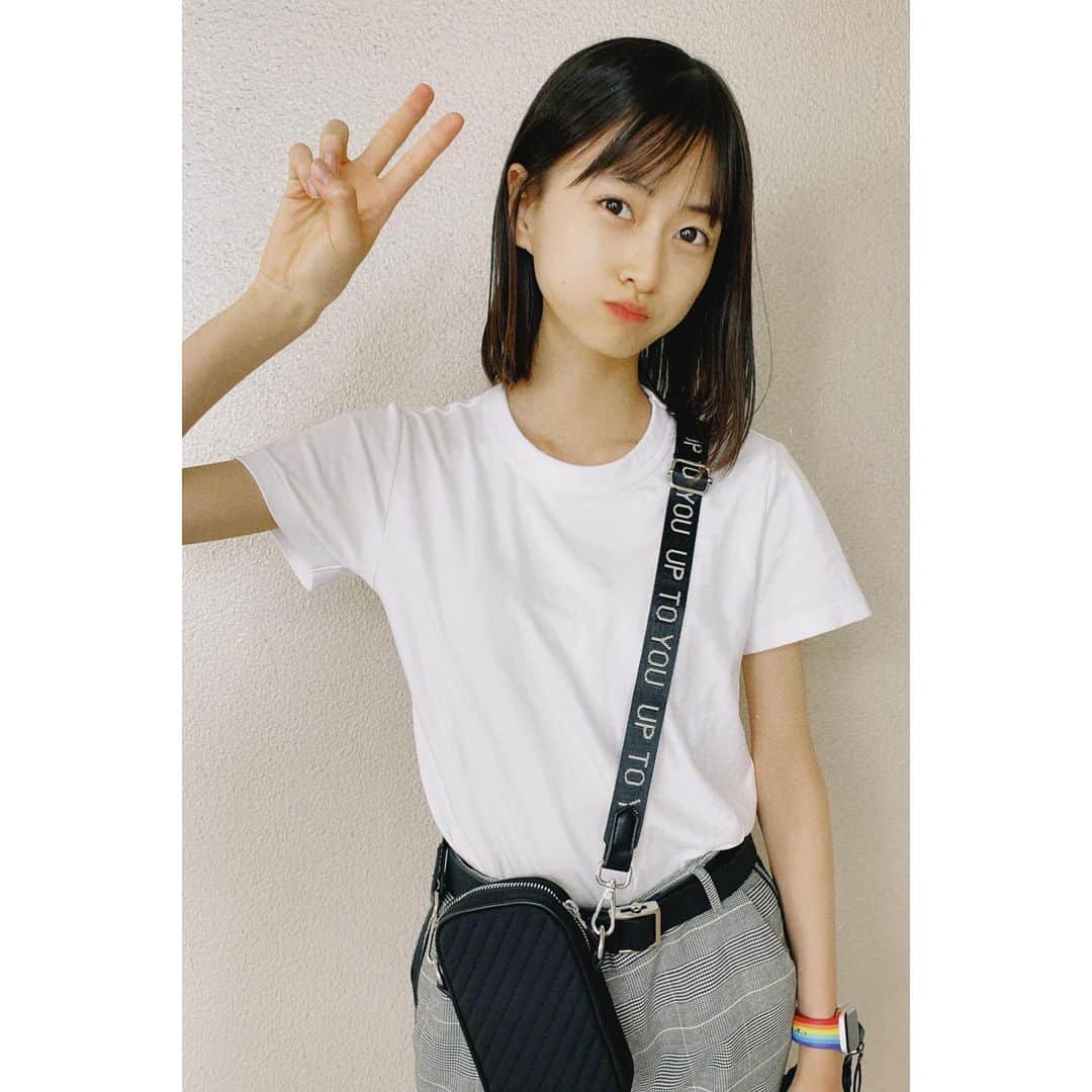 松岡はなのインスタグラム：「白T大好き😻✌🏻」