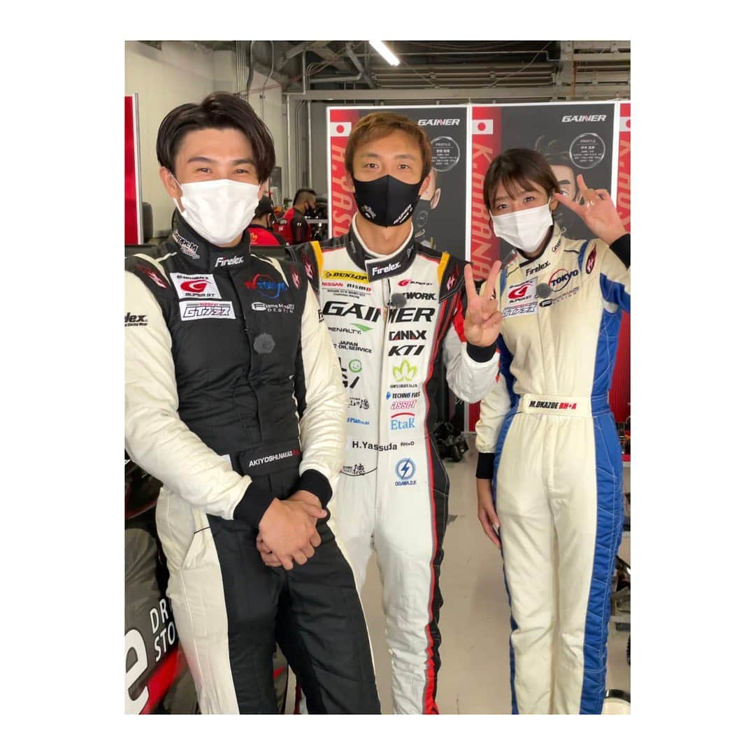 岡副麻希さんのインスタグラム写真 - (岡副麻希Instagram)「. 【#スーパーGTプラス】 ⁡ レース中失礼しますコーナー特別回と題して 中尾さんも一緒にGAINER GTRに失礼してきました🕺 ⁡ 決勝前の午前中になんとマシンに乗せてもらったり， ボタンをー、エンジンをー、などなど！ 貴重すぎる体験をありがとうございました😵‍💫✨ ⁡ 壊れたらどうしよう！と思って怖かったけど この上なくテンションは上がってます🥺✨✨ ⁡ 音がすごかった〜🥺🥺🥺✨ ⁡ 見逃し配信はあすの23時59分まで＾＾ 放映されてない地域の方もこちらからぜひ👼🏻  ⁡安田選手、チームのみなさま ⁡ @gainer.inc  本当にありがとうございました！！ ⁡ ⁡ ⁡ ⁡ #supergt#スーパーGT #テレビ東京#Tver#ネットでテレ東」9月18日 20時39分 - maki_okazoe_official