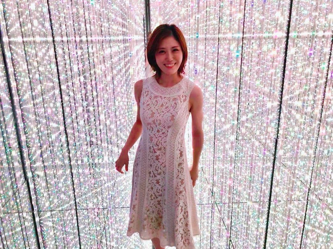 北内みさとさんのインスタグラム写真 - (北内みさとInstagram)「キラキラ💎 ちょー幸せな1日をぁりがとぅ🍒  @teamlab  #チームラボ #teamlab #チームラボ豊洲 #写メ会 #豊洲 #チームラボプラネッツ #tokyo #japanesegirl #フォトブース #followme」9月18日 20時57分 - unyn1992