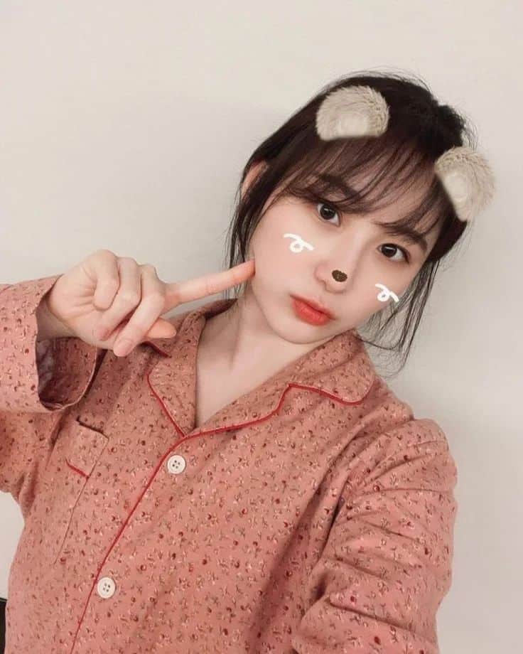 イ・チェヨンのインスタグラム：「good night everyone 🥺💞」