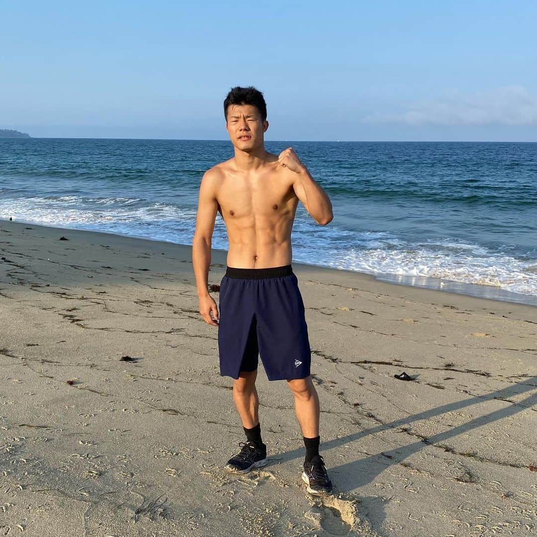 のインスタグラム：「毎日最高の環境でトレーニング出来てる事に感謝。感謝の気持ちを忘れず日々進化していく🥊  協賛スポンサー様(順序不同)  株式会社　ライブズ 代表取締役　新畑　誠　様 https://www.lives-group.com  株式会社 MAXIV(マキシヴ)  代表取締役　槙島　法幸　様 http://maxiv.net  株式会社 USTRUST(アストラスト)  代表取締役　井津　洋平　様 http://ustrust.co.jp  アデルフォ株式会社　様 代表取締役　山里　佳秀　様 http://adelphos.jp  株式会社AHSホールディングス　 代表取締役　高村明彦　様 http://ahs-holdings.com/index.html  株式会社ホームランド　様 代表取締役　小野　洋一郎　様 https://www.home-land.jp  株式会社 加 勢 代表取締役　風間　國義　様 http://kasei-inc.co.jp @goyarentacar  @kuukisyokubai_selfeel   有限会社アキュートサポート 木村　多加人　様  有限会社　平成電設工業　様 小柳　友希　様  株式会社Family  代表取締役　石井　望　様 https://www.family-group.co.jp/company/  有限会社　中西架設 代表取締役　中西　弘一　様 @koromo.mou   株式会社 ReStreet 様 代表取締役　久保　未来　様 @restreet88  @restreet_mini   城建設　株式会社　様 代表取締役　雨宮　孝俊　様 @takatoshi.ame   株式会社ネクサス・プラウド・インベストメント 代表取締役　石井　瑠宝　様 http://nexas-proud-investment.com @nexas_proud_investment_co   株式会社晃技開発 代表取締役　森川　晃介　様 https://kogikaihatsu.jimdofree.com  新規スポンサー様募集中！！  【連絡先】 tatsuru.yoshikawa@gmail.com  株式会社TMK JAPAN 担当者: 吉川」