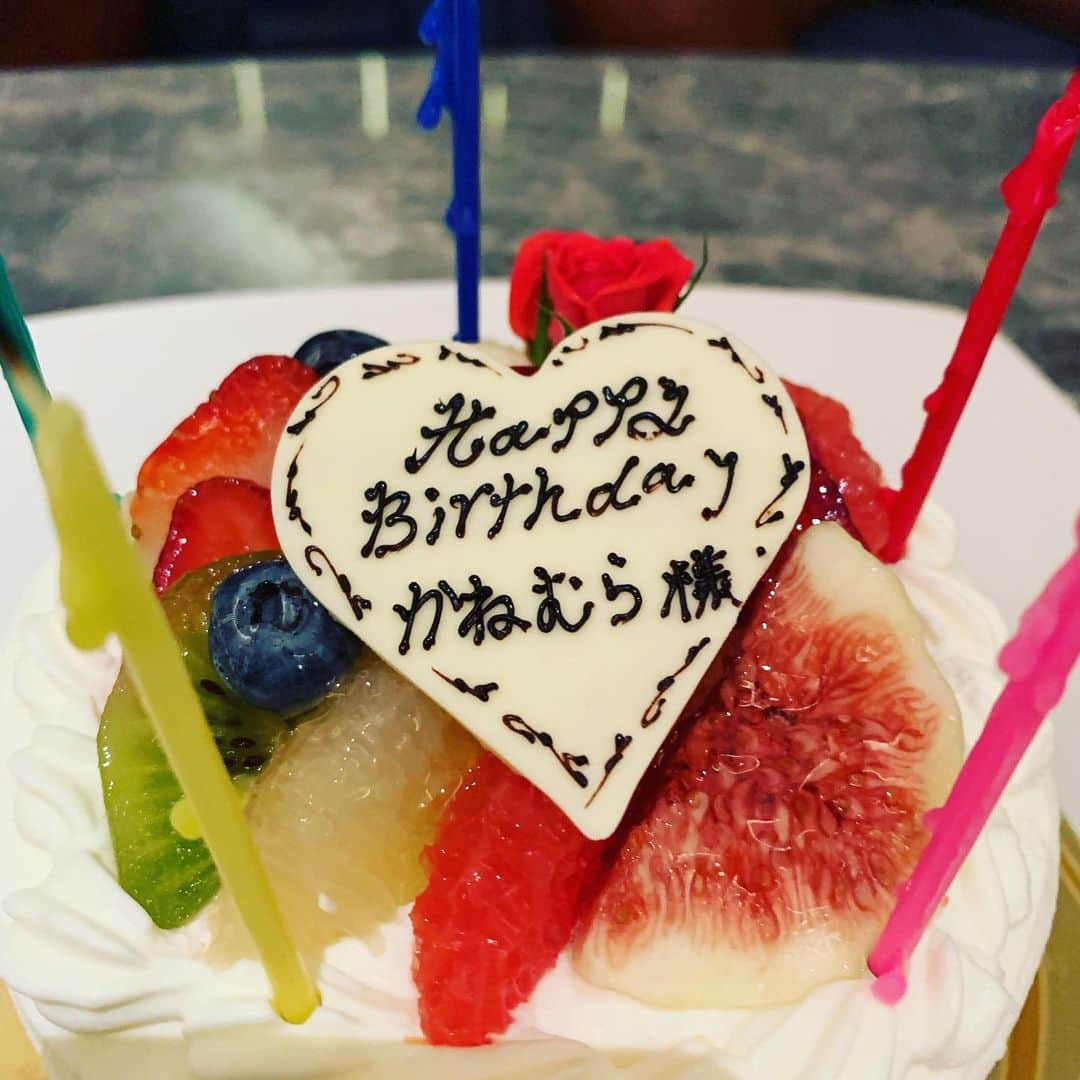 金村義明さんのインスタグラム写真 - (金村義明Instagram)「初ニュー万長！ 早く着きすて、ふらふらなるわ 祇園でまた、誕生日会何回するんや、おかるで〆て解散！ 弟達に感謝🙇🙇🙇🙇🙇🙇🙇」8月26日 1時11分 - yoshiaki_kanemura