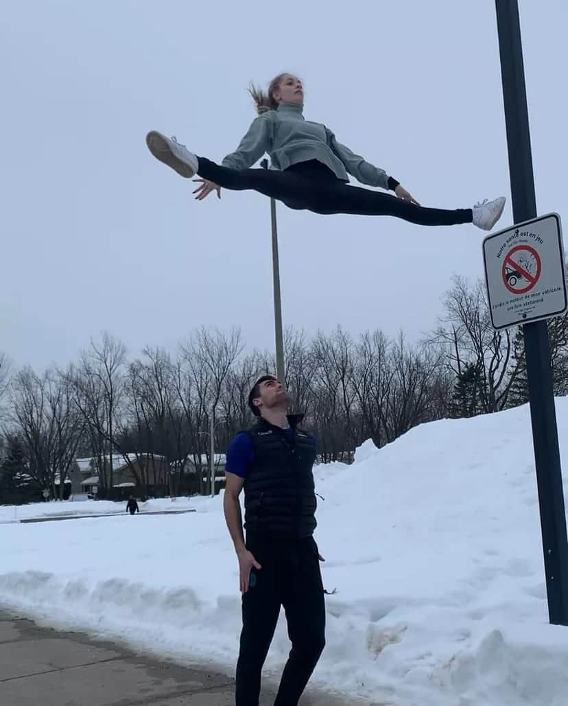 ニコラ・ナドゥーのインスタグラム：「Throwing Emma (and I) into something new! I've decided to retire from singles and try out pairs!  Thank you to Skate Canada and Patinage Quebec for all the suport over the years!」