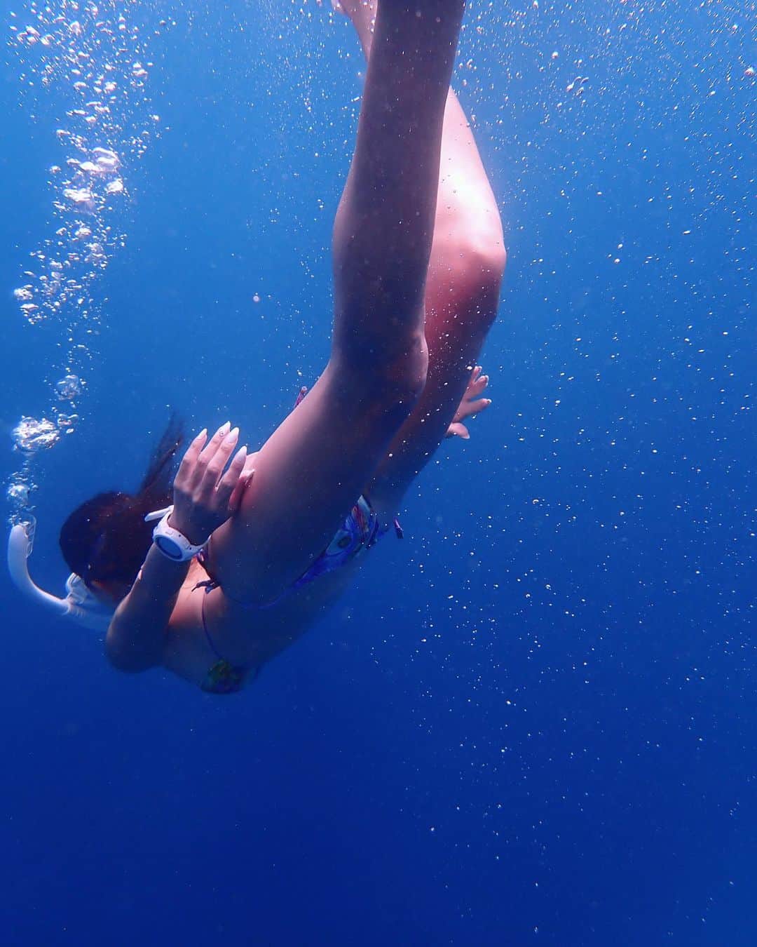 山崎みどりさんのインスタグラム写真 - (山崎みどりInstagram)「Schnorcheling🤿🐠🐬  Okinawa Ginowan 🏝  息が長ーく続くようになりたい😶‍🌫️  ────────────────────────── #時差投稿　#snorkeling #snorkeling🐠  #schnorcheln #schnorchel #diving #divingphoto #シュノーケリング#シュノーケル#🥽#🤿#ブラジリアンビキニ#brazilianbikini#ひらめ筋」8月26日 14時57分 - midori_yamasaki_