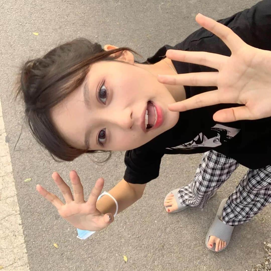 星來のインスタグラム：「外国人×国宝級美人。 #外国人 #国宝級美人 #美しい #いいね返し #インスタ映え #instagood #instalike #f4f #l4l #likeforlikes #likeforfollow #いいねした人全員フォローする #お洒落さんと繋がりたい #美男美女と繋がりたい」