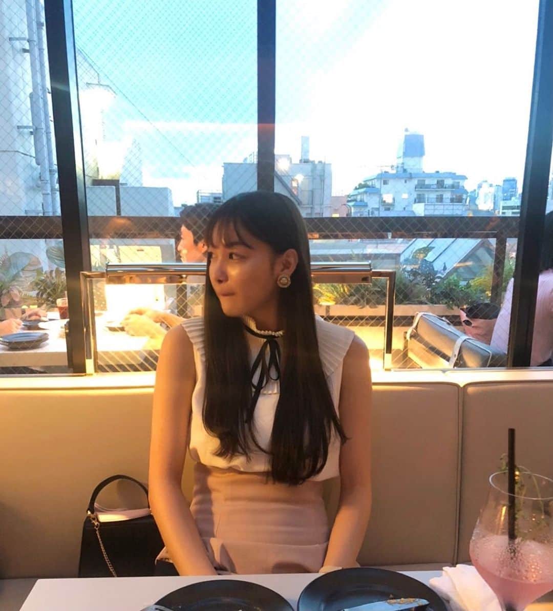 吉澤遥奈のインスタグラム：「🍽」
