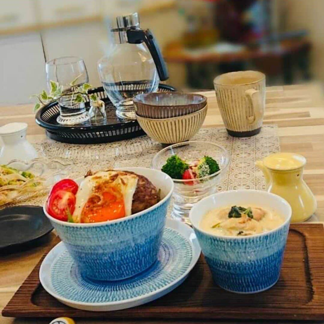 BASE（ベイス）さんのインスタグラム写真 - (BASE（ベイス）Instagram)「📣イベントのお知らせ📣  ／ 🍝出店ショップ：松屋陶器 @matsuya.touki🍝 ・出店期間：8/27（金）〜9/2（木） ・出店場所：ポップアップスペース supported by BASE（新宿マルイ本館 1階） └営業時間：11:00～20:00（※最終日は17:00まで） ＼  「一器一会」 一生に一度しか巡り合えない器を ぜひ見つけてみませんか？😉  ＜松屋陶器＞は大正7年創業の老舗陶器店。  昭和レトロな雰囲気と新しいデザイン、 両方を融合させた、心ときめく食器を取り揃えています！  #baseec #ポップアップ #イベント #イベント情報 #新宿マルイ本館  #うつわ #器のある暮らし #器のある生活 #食器 #うつわがすき #日々のこと #暮らしの記録」8月26日 21時35分 - baseec