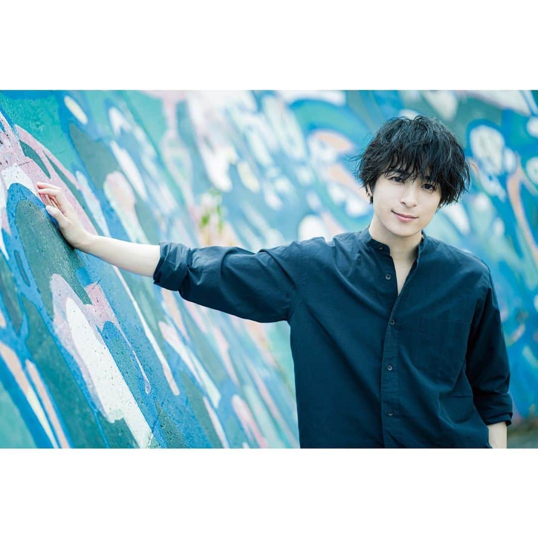 和田颯のインスタグラム：「. motto vol.24 是非ゲットしてくださーい☺︎」
