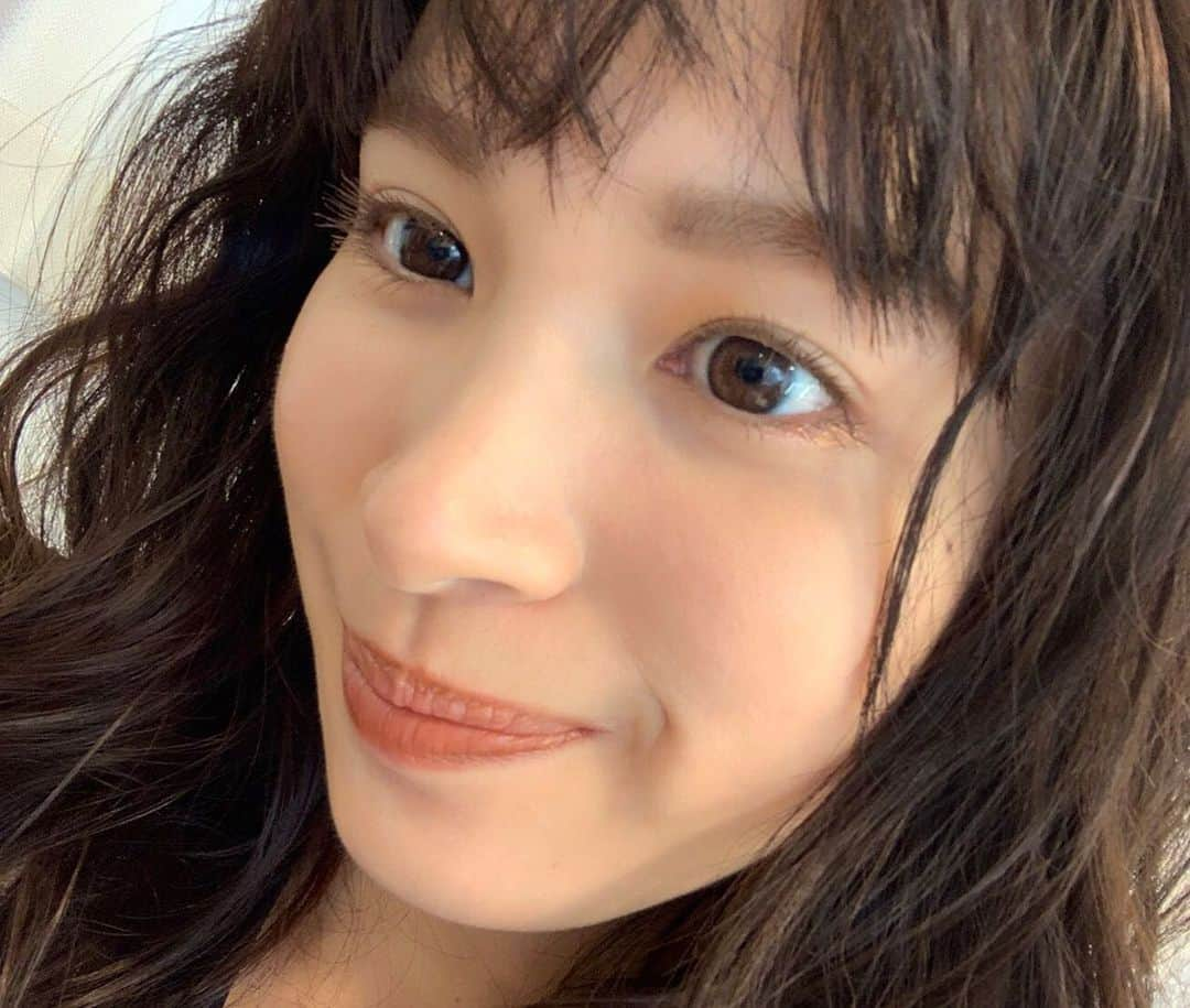 関水渚さんのインスタグラム写真 - (関水渚Instagram)「なぎさだよ🌼  今週のハチナイ見ていただけましたか？  本日はMOREの発売日です！  いつもと違うなぎさにしていただいたので是非みんなに見ていただきたいです😚  今週も一週間お疲れ様です🌼 まだやることあるよ！って方は一緒に頑張りましょう☀️  #MORE」8月27日 18時32分 - nagisa_sekimizu