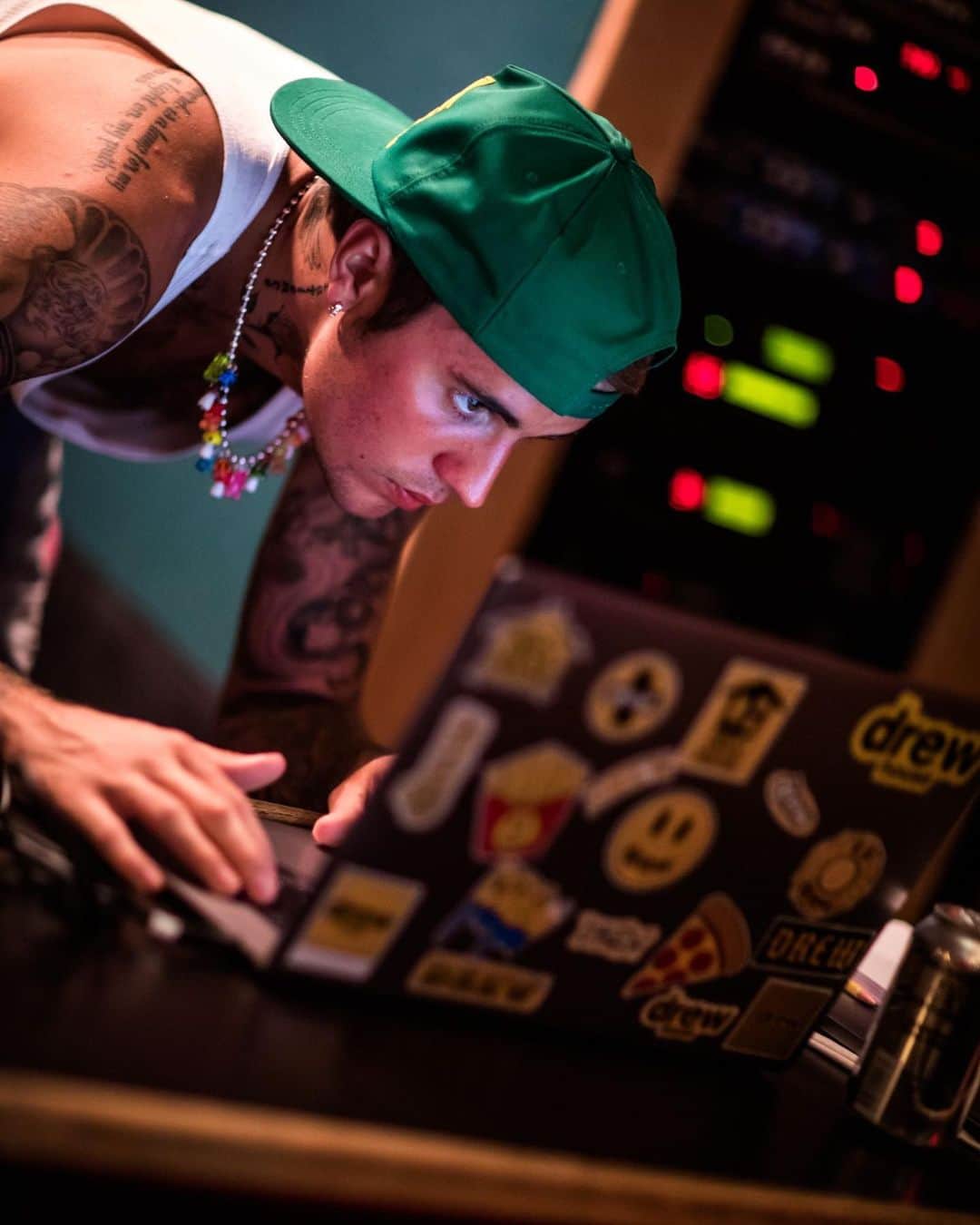 ジャスティン・ビーバーのインスタグラム：「📸: @rorykramer」