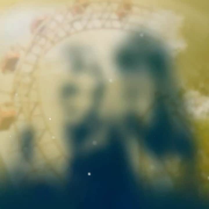 のインスタグラム：「The new album, 'Raise The Roof', is available for pre-order. Link in bio」