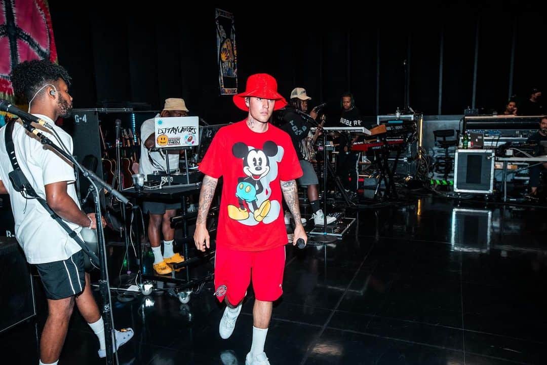ジャスティン・ビーバーのインスタグラム：「📸: @rorykramer」