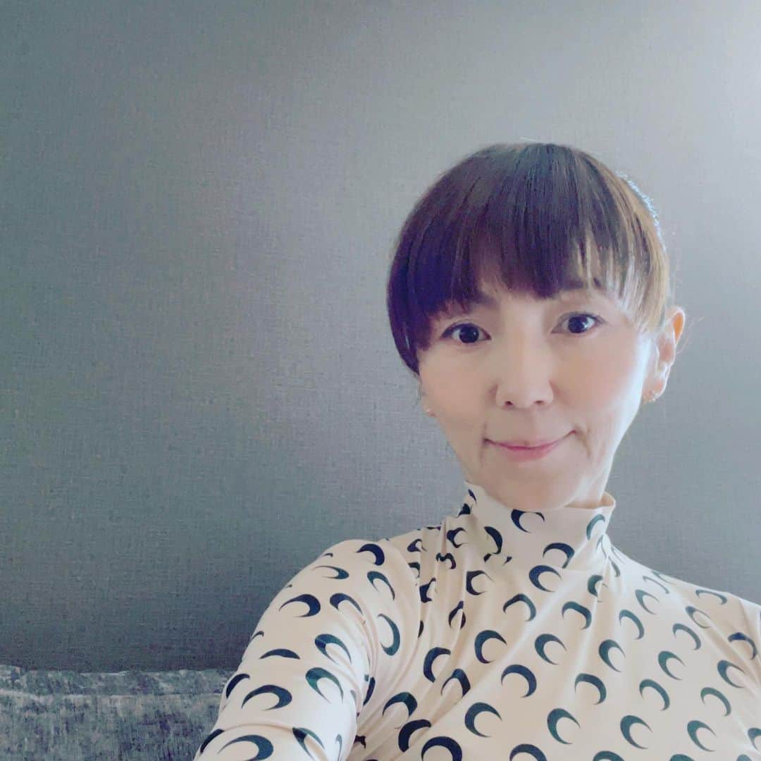 渡辺満里奈さんのインスタグラム写真 - (渡辺満里奈Instagram)「. 今日は髪アップで⤴️」8月28日 13時58分 - funnyfacefunny