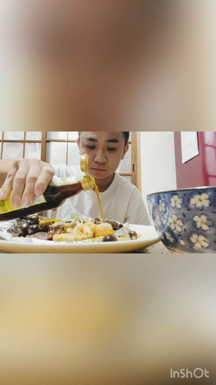 藤本秀星のインスタグラム：「#鮭のホイル焼き #鮭 #今日の晩飯 #坊主」