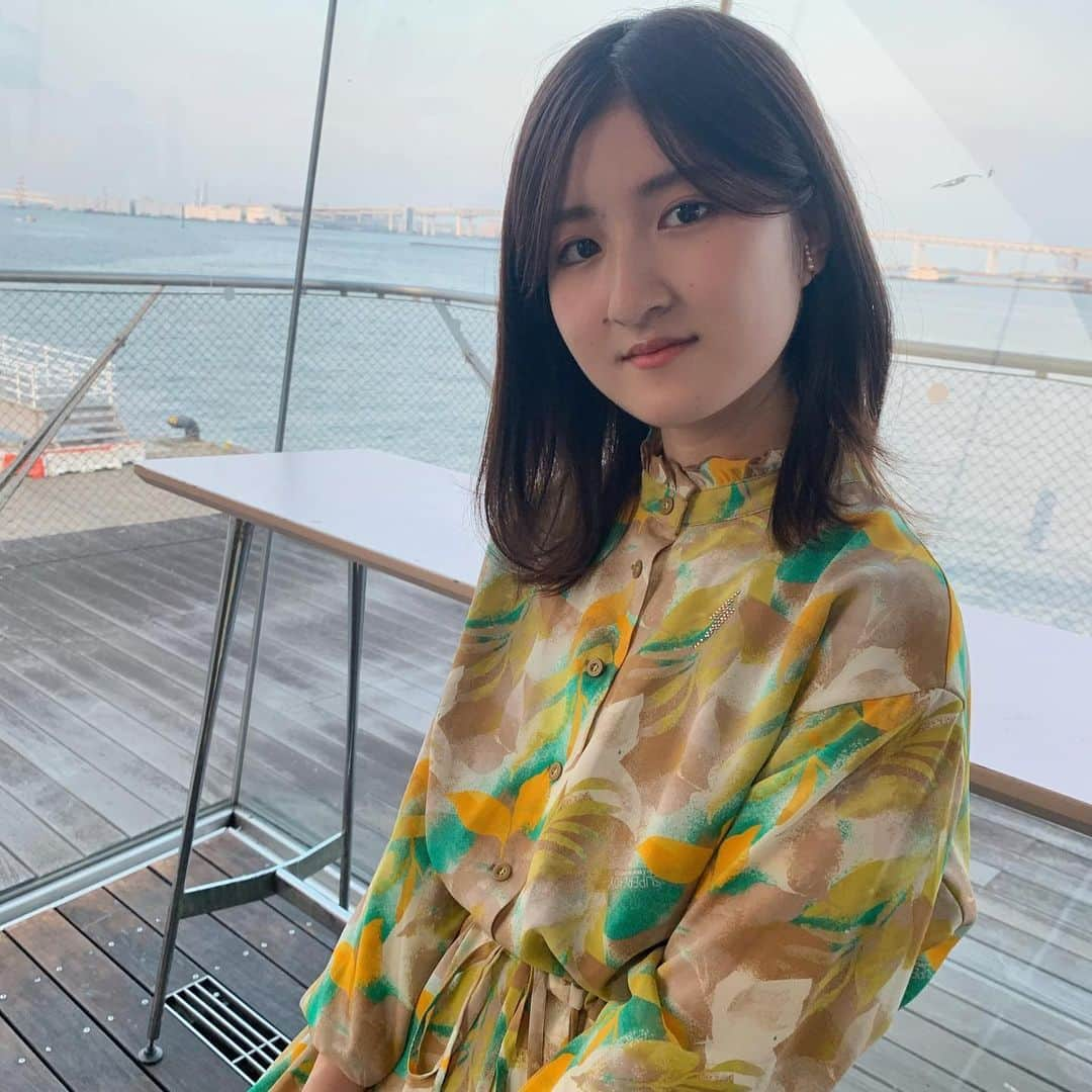 小林星蘭さんのインスタグラム写真 - (小林星蘭Instagram)「🚢 昨日のアーツ室内オーケストラスペシャルライブ ~港の夕景と音楽の共演~ ライブ配信見て頂けましたでしょうか！ 本当にありがとうございました☺️ 今回は曲の中で朗読するという超ドキドキな経験でした… 見られなかったよ〜！という方も @arts.spread のアカウントで 配信のアーカイブが投稿されていますので ぜひご覧下さい🥰 . 2枚目 同じ事務所の野澤しおりちゃん( @n_shiori_ta )🤍 ムーンリバーのピアノを演奏してました！！ す〜ごい感動しました…こちらもアーカイブ見て下さい🥺 . 3枚目 私が朗読させて頂いた曲La Féerieの作曲をされた 前田朱音さん( @nerlelievre )✨ 大事な初演を朗読させてもらえて嬉しかったです…！ ありがとうございました🥰」8月28日 22時31分 - k_seiran_ta