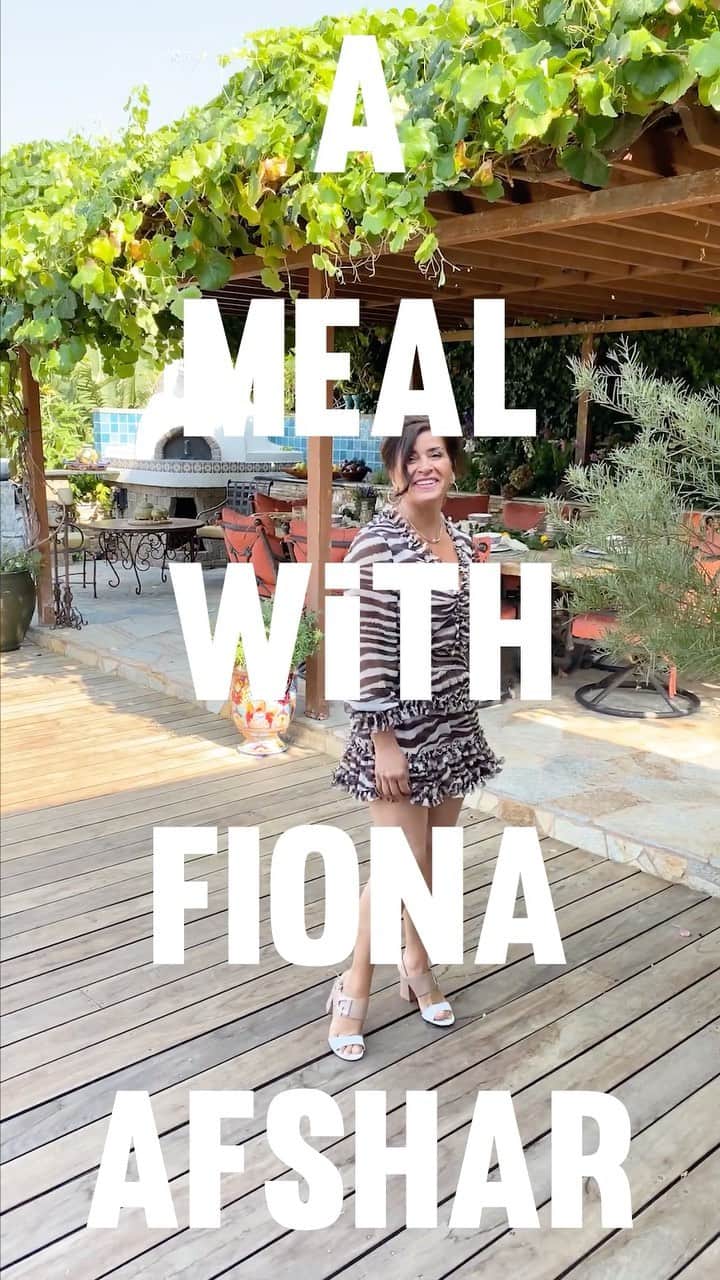 Anthropologieのインスタグラム：「Chef @cookingwithfiona invites us into her kitchen for a taste of her signature dish: colorful, handmade pasta finished with mouthwatering pesto sauce ​🍽️ 🌿」