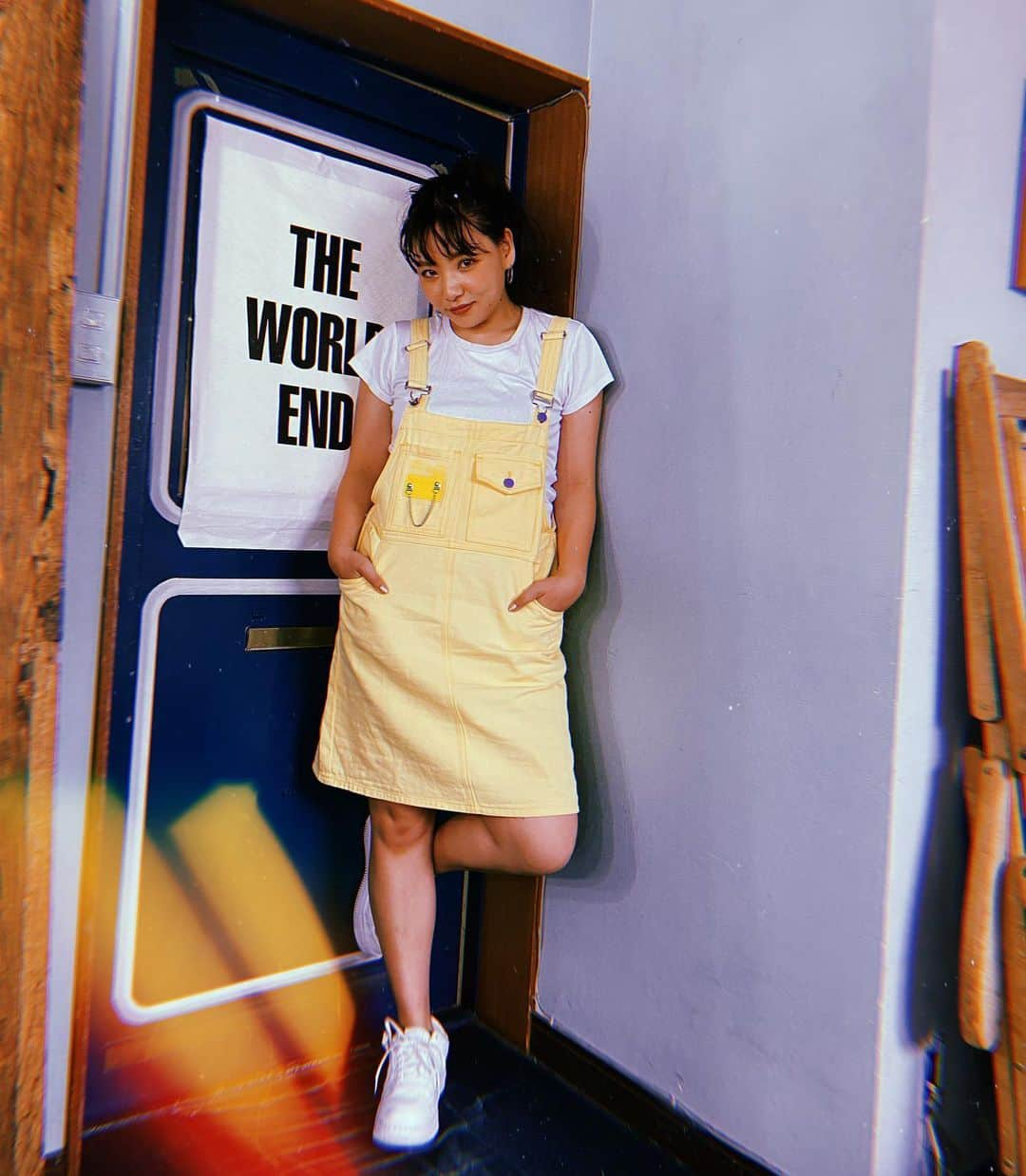 野呂佳代さんのインスタグラム写真 - (野呂佳代Instagram)「💛🧏🏻‍♀️💛 T-shirt#cos  salopette skirt#elfsack」8月29日 9時10分 - norokayotokyo