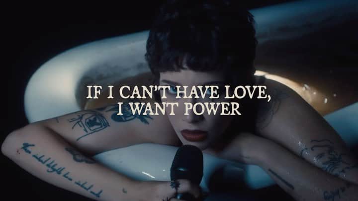 Halseyのインスタグラム：「The @momenthouse performance livestream of If I Can’t Have Love I Want Power is tomorrow at 6pm PST!!! I’m so excited for you to see these songs performed live for the first time… It includes You Asked For This and Honey, two of my favorite songs off the album that aren’t in the film :) Get your tickets now at momenthouse.com/halsey」