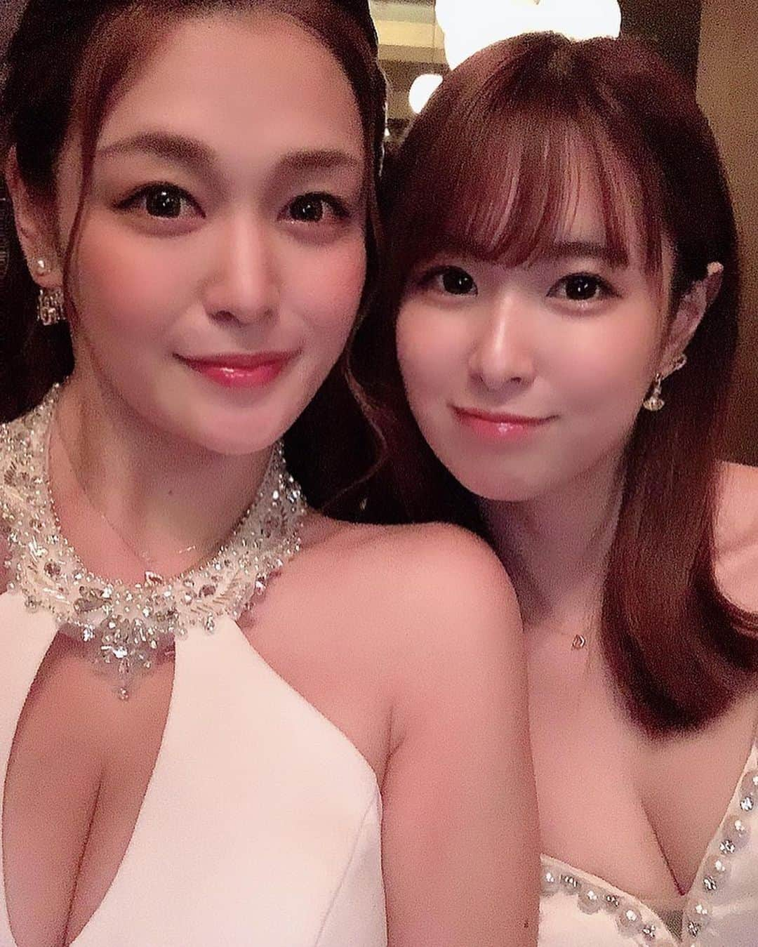 二宮ひかりさんのインスタグラム写真 - (二宮ひかりInstagram)「・ ・ ・ ・ キャバ嬢にのひー♡♡ ・ ・ ・ ・ #セクシー女優 #二宮ひかり #にのひー #ちっぱい #貧乳 #手のひらサイズ #アタッカーズ専属 #アタッカーズ #キャバ嬢  #キャバクラ  #キャバドレス  #セミロング  #ぱっつん前髪」8月29日 7時54分 - hikari_ninomiya_