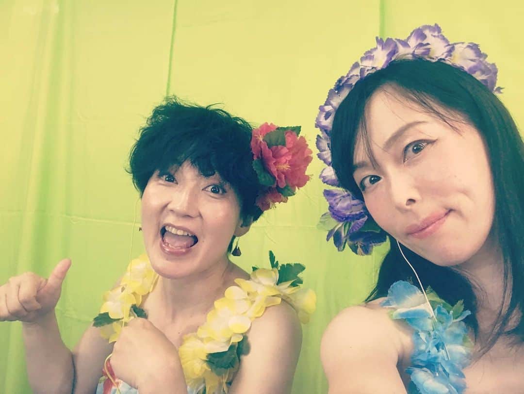 矢原加奈子のインスタグラム：「配信イベント カナ・カツフェス2021 無事終わりました！ 長時間お付き合い下さった皆様 ありがとうございました！ ゲストの方々の力で大変盛り上がりました！ 楽しんでいただけた方の声を聞くと 企画して本当によかったと思いました。  私のようなものが言うのもあれですが スゴイ人がたくさんいて もっと知名度があって欲しい！  私達の配信では広める力は弱いけど いつも  誰かの目に、胸に届け！！ という思いで発信しています。  届けー！ 届けー！！  本当にありがとうございました。 次回の配信もお楽しみに！  カナ・カツフェスは 8月31日までアーカイブでいつでも 何度でもご覧いただけますので 見たい方はぜひワハハ本舗オフィシャルサイト「ステージ情報」からカナ・カツフェスをクリックしてね！」