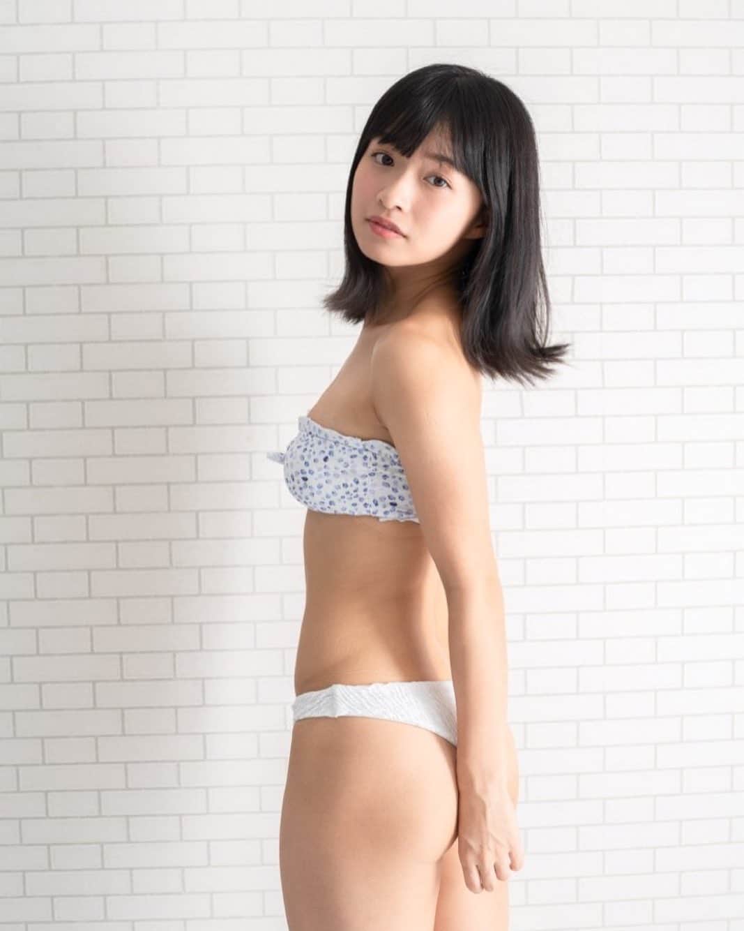 ジュニアアイドル U-12 ビキニ 百川晴香さんのインスタグラム写真 -  (百川晴香Instagram)「インスタグラビアvol.376👙最近いい感じにフォロワーさんが増えてて嬉しい💕いっぱい広めて有名にしてください🙊💕  #有名になりたい #japanesegirl #cute #followme」8月29日 18時05分 - momokawaharuka