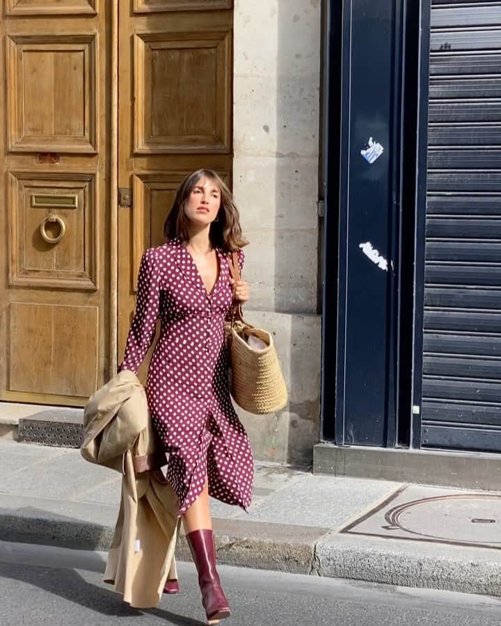 Jeanneのインスタグラム：「Back to school 🤓 @rouje New co is coming next week ….💃🏻」