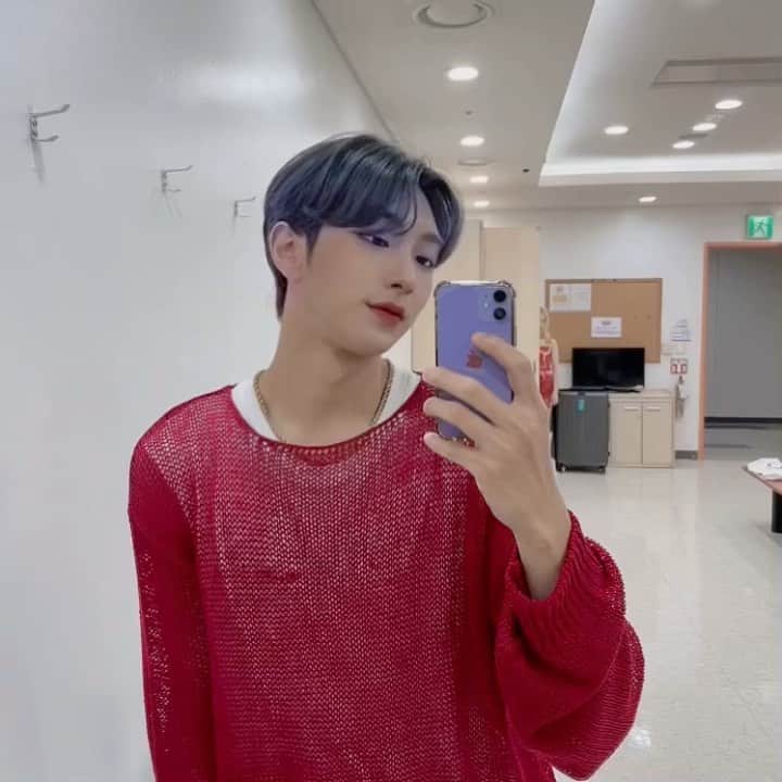 유희도のインスタグラム：「머리 염색하고 싶다」