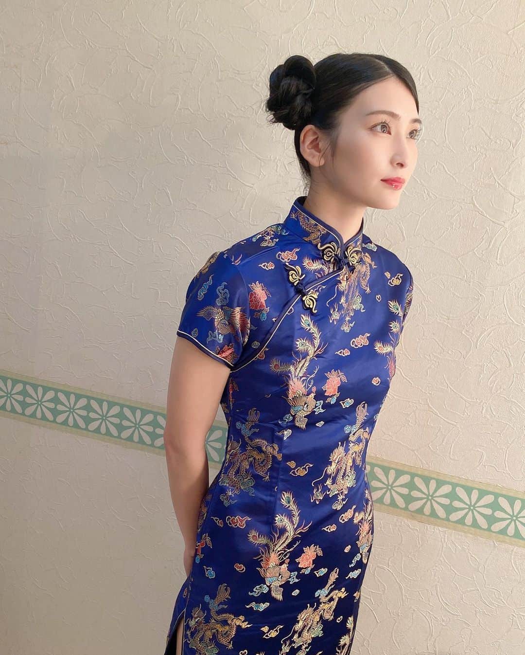 ＡＶ女優チャイナドレス 