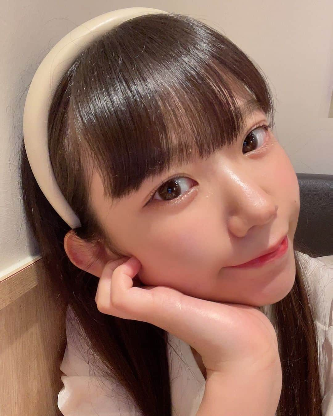 長澤茉里奈さんのインスタグラム写真 - (長澤茉里奈Instagram)「眠いけど明日休みっていうのが嬉しすぎて夜更かししてる🥰🥰へへへへ #おやすみなさい」8月31日 2時23分 - marinanagasawa1008