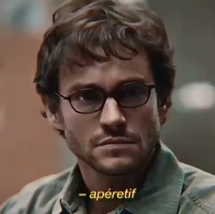 ヒュー・ダンシーのインスタグラム：「will graham in every episode of nbc hannibal   credits for @/willgrahambot on twitter」