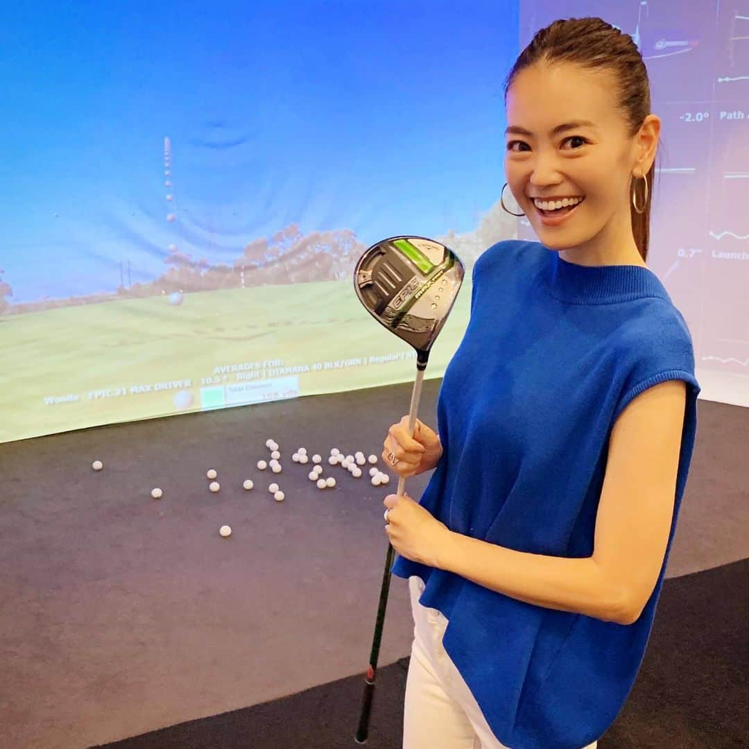 葛岡碧さんのインスタグラム写真 - (葛岡碧Instagram)「フィッティング🏌️‍♀️  ずっと楽しみにしていた #みどりのキャロウェイ の フィッティングに行ってきました💚 私に合ったクラブのバランスを細かく見て、 組んで頂きました✨ ドローを打ちたいと言う希望に、打ちやすいように見ていただき、アプローチもスピンが入るように正確にという思いに、今回ウェッジを入れることになりました✨  これからゴルフがもっと楽しみです😊🎶 練習頑張ろう〜🏌️‍♀️♪  #みどりのキャロウェイ #葛岡碧ゴルフ」8月31日 15時13分 - midori_kuzuoka