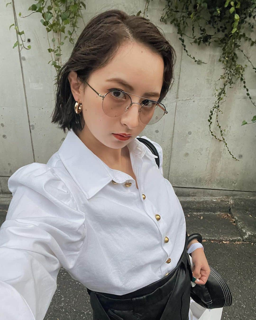 Julia Castroさんのインスタグラム写真 - (Julia CastroInstagram)「🌬🍃🍃🍃  メイクと服を少しずつ秋っぽく🍃  . #autumn #fall #fallfashion  #autumnfashion  #fallcolors #ootd #julifashion」8月31日 20時37分 - julia.c.0209