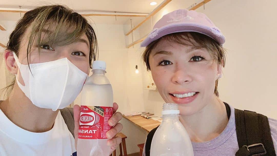 杉山しずかのインスタグラム：「いつかの親方との写真！ 公開練習も終わり、浜チャンプとの真剣な時間が迫ってる #RIZIN #rizin30」