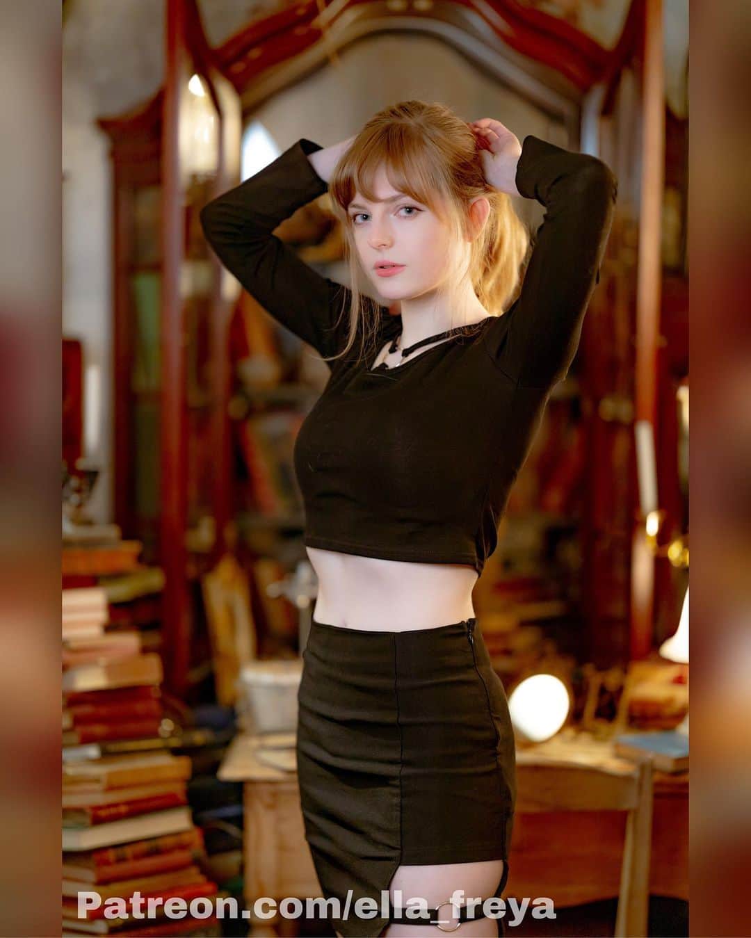 Ella Freyaさんのインスタグラム写真 - (Ella FreyaInstagram)「Love these pics so much 😊 that’s why I like modelling, I can feel like a different person ~  📸: @hc_pht」8月31日 21時52分 - ella.freya