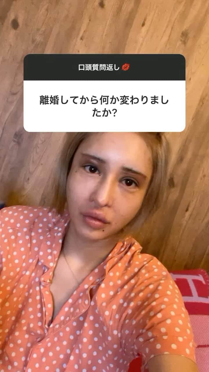 桜井野の花のインスタグラム：「離婚万歳🙌🏻💕 ・ #桜井野の花#キャバクラ#キャバ嬢#離婚#インスタグラム#ストーリーズ#口頭質問返し#ノーマルカメラ」