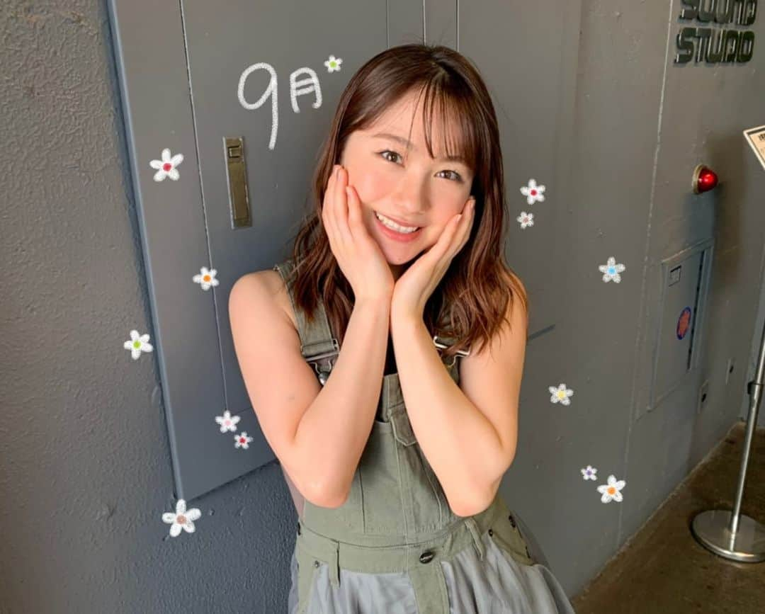 石田亜佑美さんのインスタグラム写真 - (石田亜佑美Instagram)「9月 . . 今月は挨拶月間にするんだぁ🌷 今月もよろしくお願いします . . . #おはよう #ありがとう  #お疲れさまでした #9月14日 #モーニング24周年 #9月14日 #小田んも9周年 #9月29日 #10期10周年 #記念日いっぱい #morningmusume21 #モーニング娘21 #石田亜佑美」9月1日 22時39分 - ayumi_ishida.official