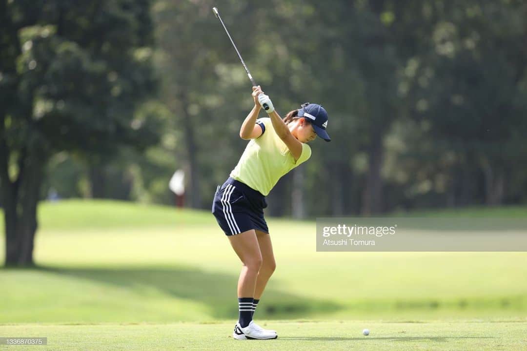 森田遥のインスタグラム：「難関小樽→激暑OP予選→ゴルフ5⛳️元気です！🤣 . . 暫く、無観客試合が続きますがいつも温かい応援、サポートありがとうございます❤️‍🔥🤤 . . #adidasgolf  #kose #eyevol #富士薬品 #新英HD」