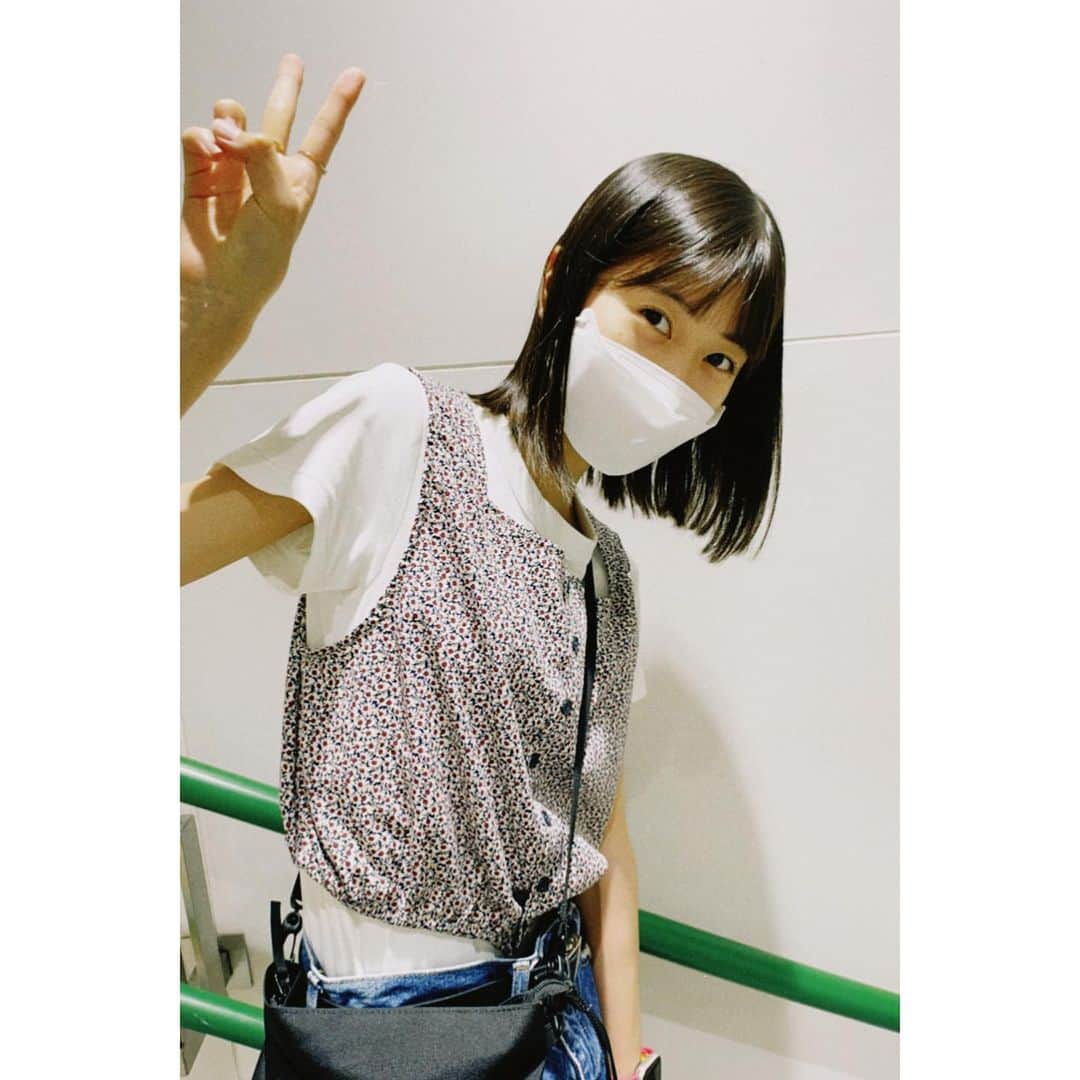 松岡はなのインスタグラム：「あと少しだけ短くしてみたいな〜💇🏻‍♀️◎」