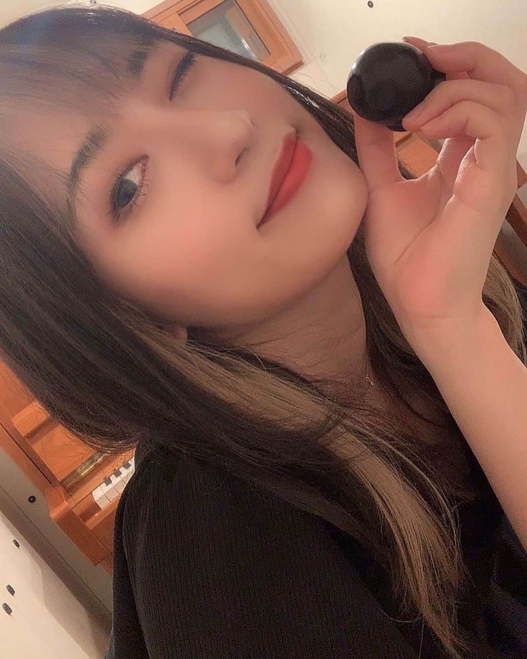 原田ありささんのインスタグラム写真 - (原田ありさInstagram)「ありさは呪霊操術を習得した😙😙 これで私も夏油傑の弟子に………………  #くろ玉 #呪霊玉がこんな美味しかったら傑も闇堕ちしなかったであろうに…」9月1日 19時34分 - arisaharadapf
