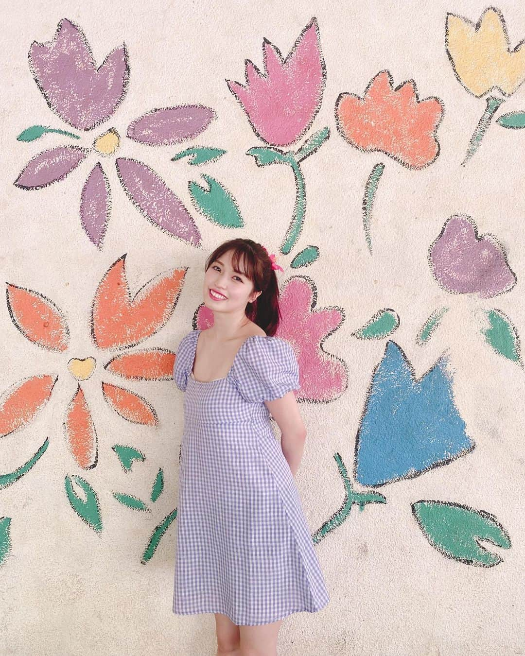 村島未悠さんのインスタグラム写真 - (村島未悠Instagram)「9月の始まり☺︎ 夏らしい写真もこれで 最後かな🌺 8月ありがとう☺️🤍」9月1日 20時42分 - happy_miyu0827