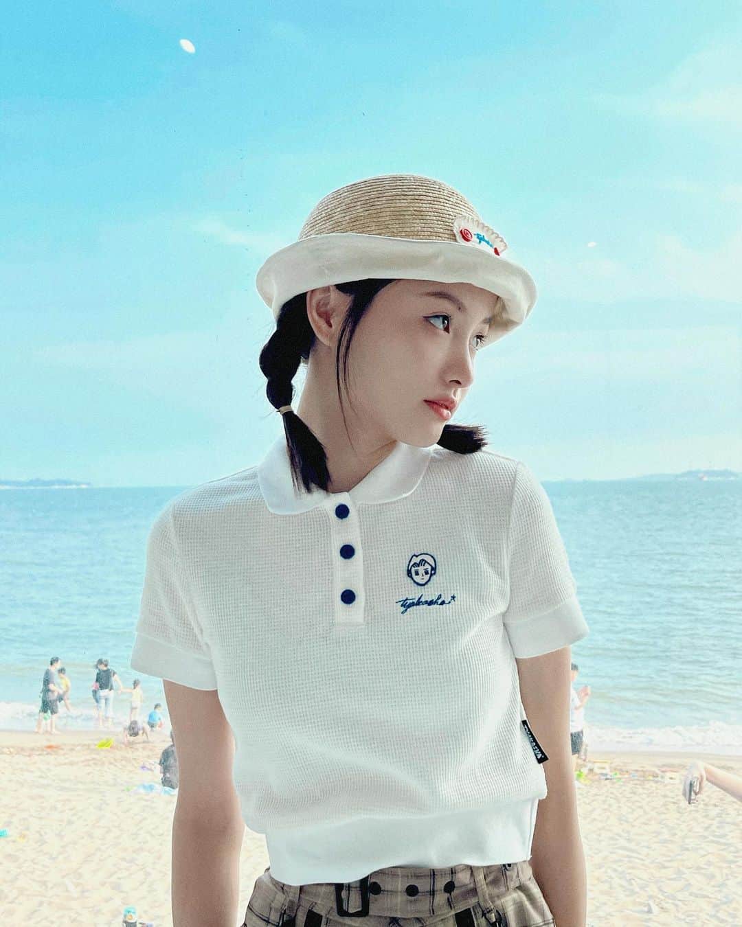 リン・シャオザイさんのインスタグラム写真 - (リン・シャオザイInstagram)「🐟」9月1日 20時42分 - hanalin_z