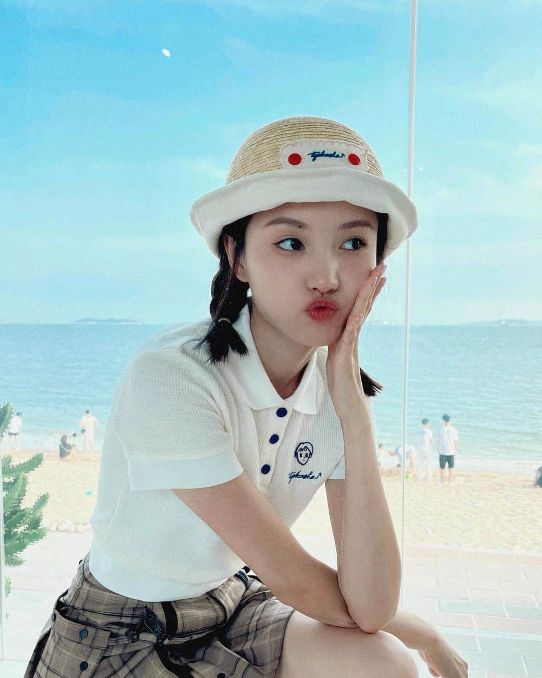 リン・シャオザイさんのインスタグラム写真 - (リン・シャオザイInstagram)「🐟」9月1日 20時42分 - hanalin_z