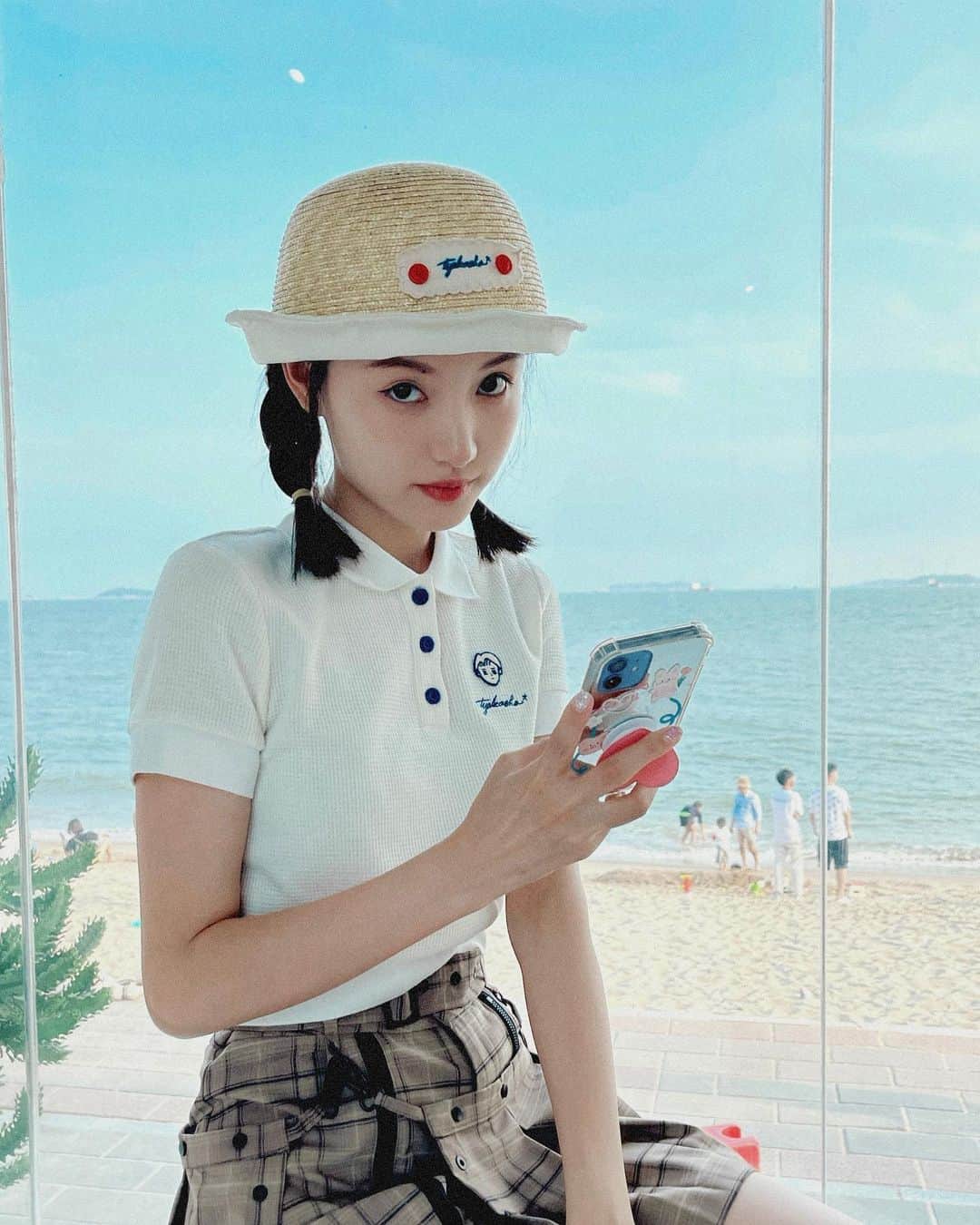 リン・シャオザイさんのインスタグラム写真 - (リン・シャオザイInstagram)「🐟」9月1日 20時42分 - hanalin_z