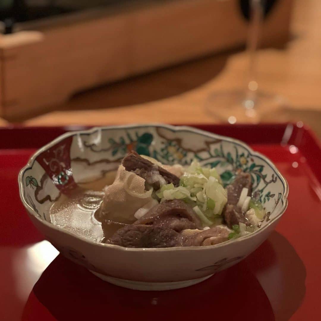 行正り香さんのインスタグラム写真 - (行正り香Instagram)「そうだ、オイラが夕飯作ろう！ということで、今日はだんなさん手作りおでん。牛すじは30分圧力鍋で下ごしらえ。レシピ本になるかな(^^)。#rikayukimasa #行正り香 # #kinsai」9月2日 0時28分 - rikayukimasa