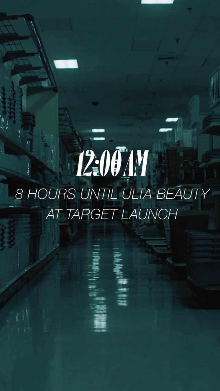 Target Styleのインスタグラム：「Before launching the perfect pair (#UltaBeautyatTarget), we had another perfect pair get a sneak peek, shop their faves and take...a nap?! 😉 @iamtabithabrown @choycebrown」