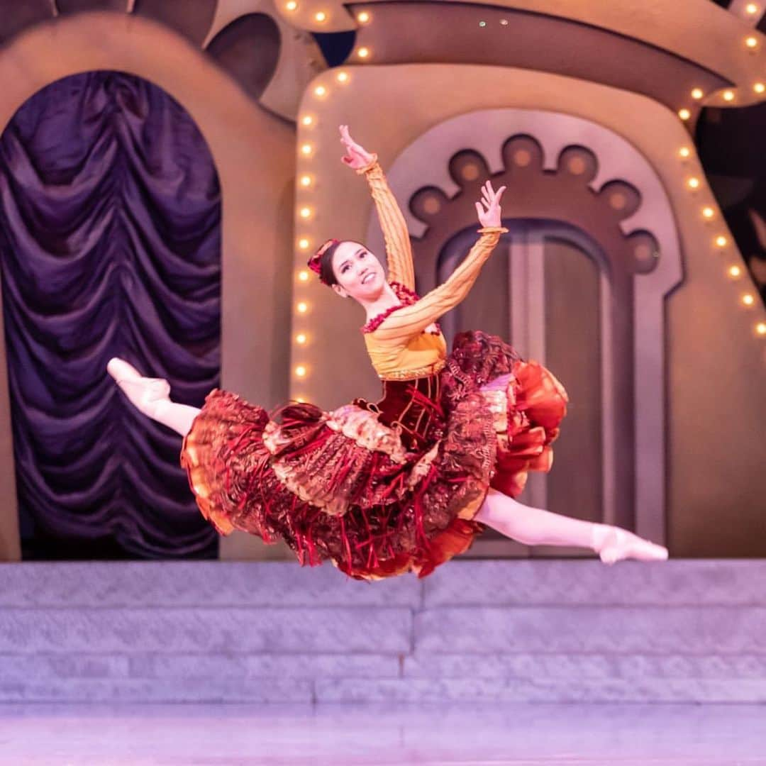 Lily Saito (齊藤莉理)のインスタグラム：「So excited for @nashvilleballet ‘s 2021-22 Season!!! ❤️ So many exciting shows this season and excited to be back in theaters again! 🙏🏻🌟  |📷 @karynphotos |」