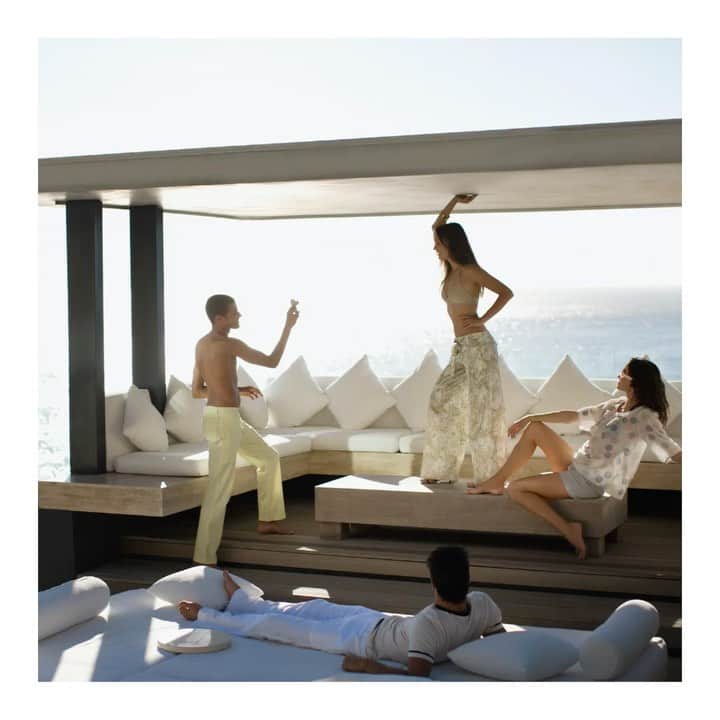 のインスタグラム：「Choose your Lifestyle in Ibiza.  Let yourself go in the spirit of freedom and nature!」